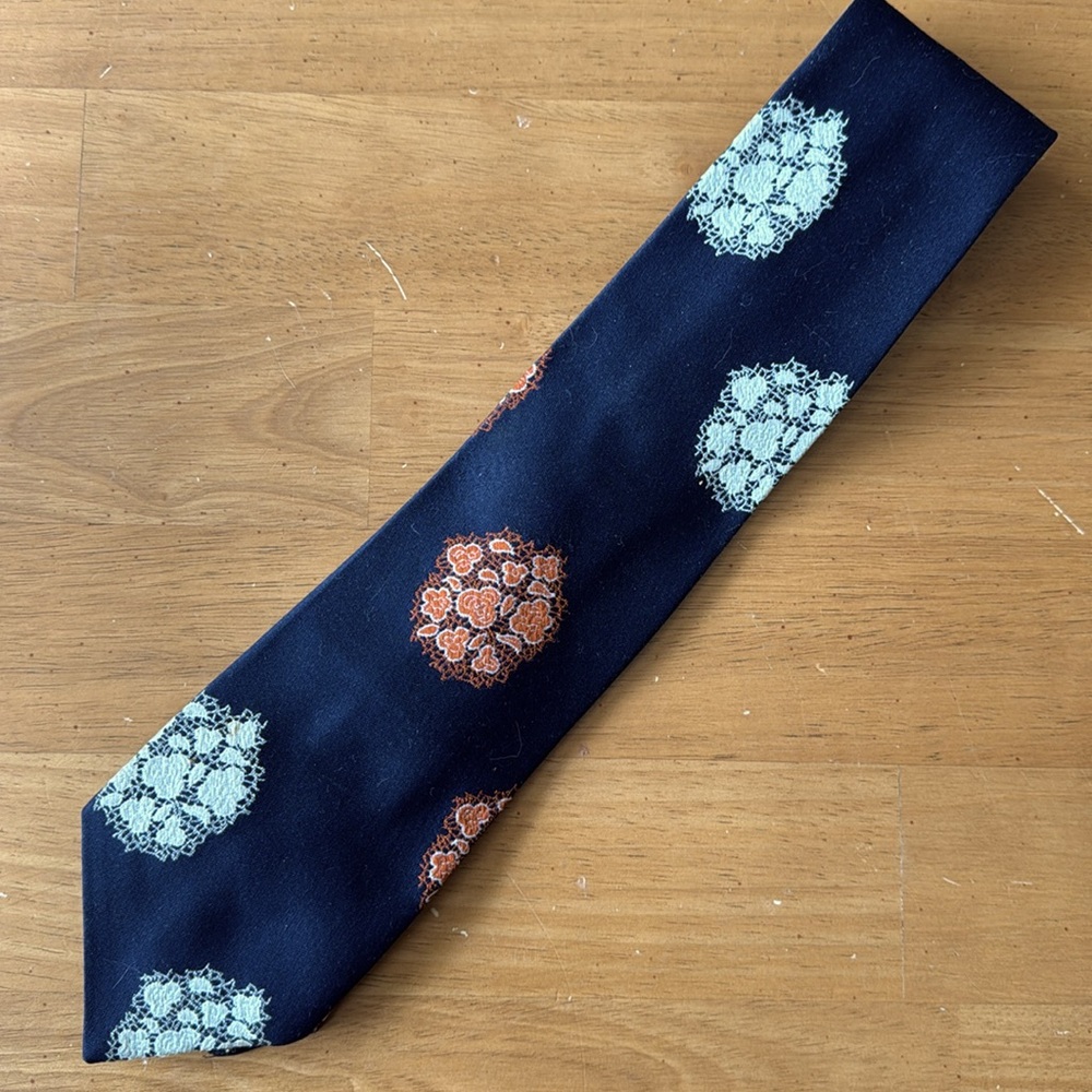 Vintage GIVENCHY Gentleman Paris polyester Tie